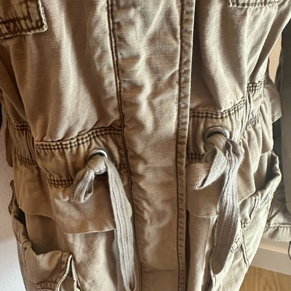 SALE! Loft Utility Jacket, khaki tan. Women’s Size Small - Picture 7 of 11
